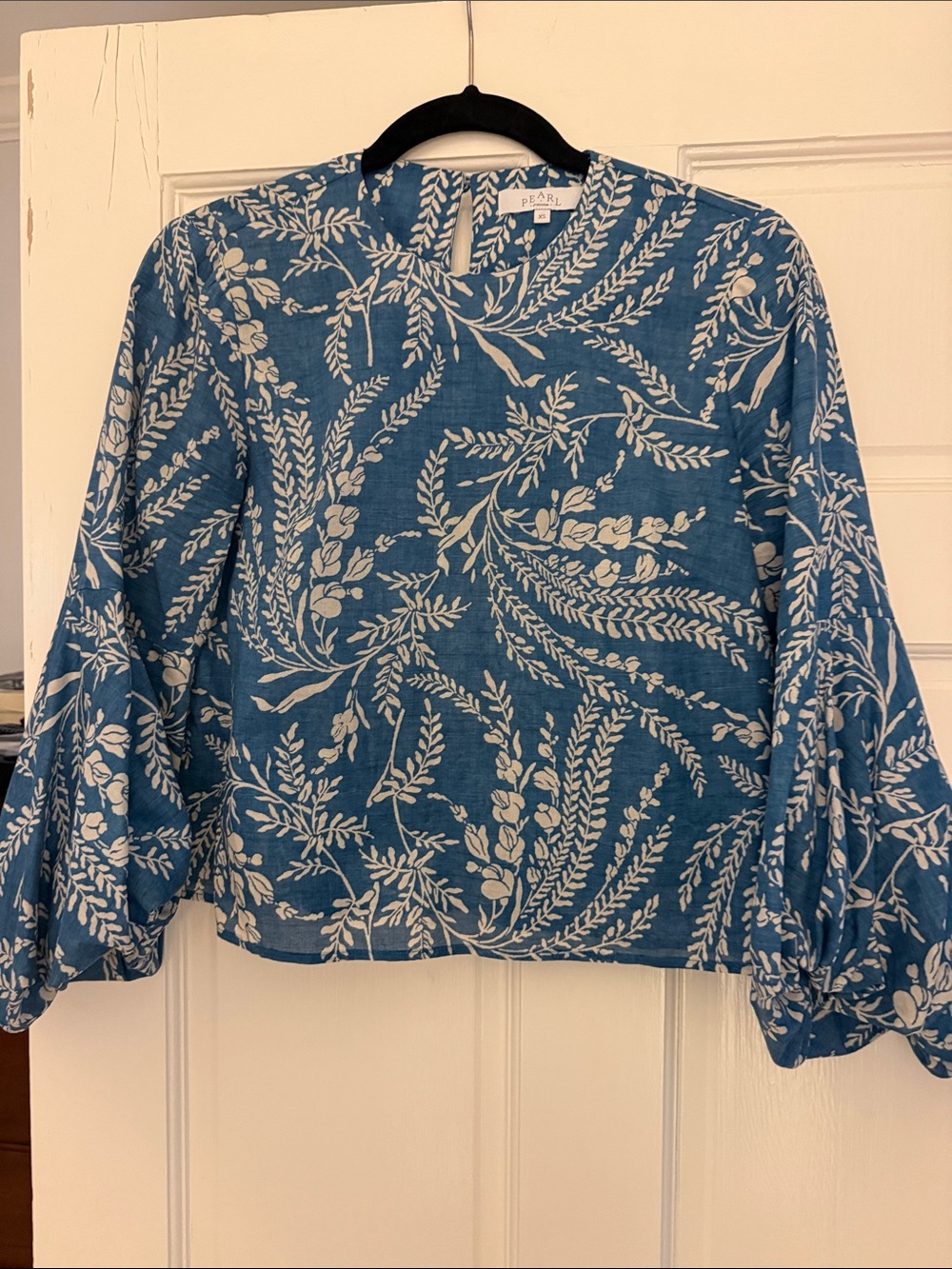 Pearl Blue Floral Balloon-Sleeve Blouse